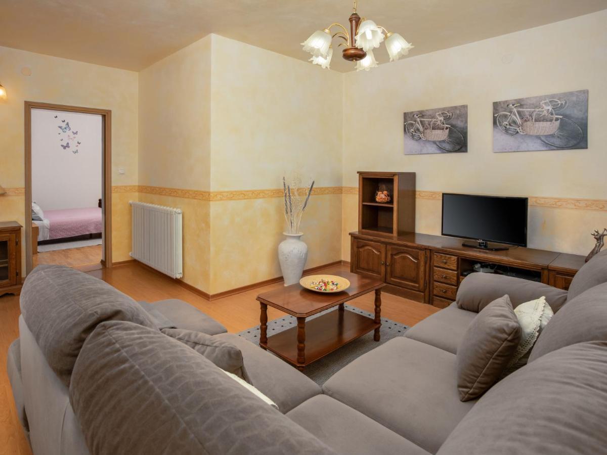 Holiday Home Legovic By Interhome Kaštelir Buitenkant foto